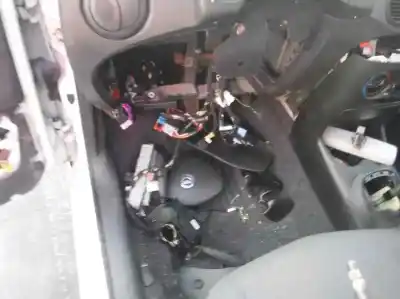 Veículo de Sucata fiat punto berlina (188) 1.3 jtd cat do ano 2005 alimentado 188a900