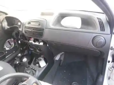 Veículo de Sucata fiat punto berlina (188) 1.3 jtd cat do ano 2005 alimentado 188a900