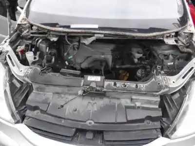 Véhicule à la ferraille citroen c8 2.0 hdi sx de l'année 2003 alimenté rht