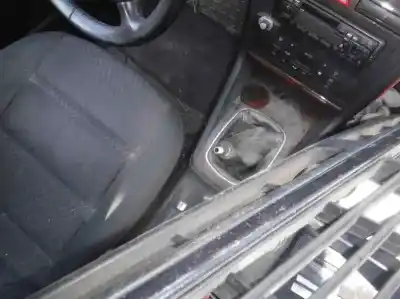 Veículo de Sucata audi a4 berlina (b5) 2.5 v6 24v tdi do ano 2000 alimentado akn