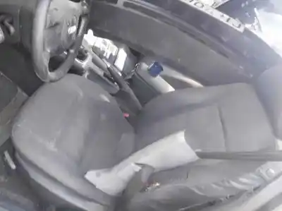 Veículo de Sucata audi a4 berlina (b5) 2.5 v6 24v tdi do ano 2000 alimentado akn