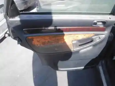 Veículo de Sucata audi a4 berlina (b5) 2.5 v6 24v tdi do ano 2000 alimentado akn