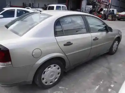Veículo de Sucata opel vectra c berlina comfort do ano 2002 alimentado y20dth