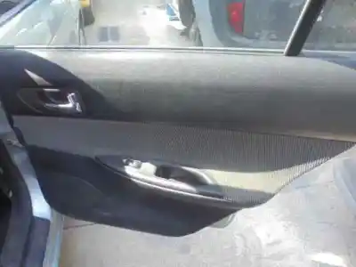 Veicolo di demolizione mazda 6 berlina (gg) 2.0 crtd 136 active dell'anno 2004 alimentato rf