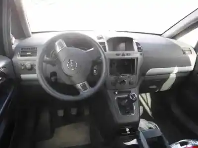 Scrapping Vehicle opel zafira b cosmo of the year 2006 powered z19dt