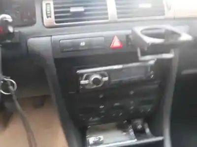 Scrapping Vehicle audi a6 berlina (4b2) 2.4 (121kw) of the year 1998 powered aga