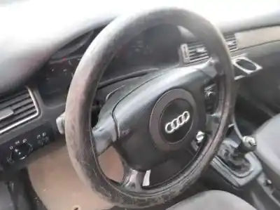 Scrapping Vehicle audi a6 berlina (4b2) 2.4 (121kw) of the year 1998 powered aga