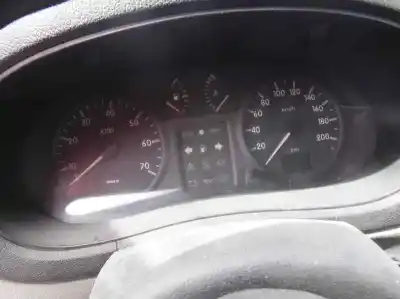 Здавання транспортного засобу renault   року 2004 потужний k9ka7 Здавання транспортного засобу renault   року 2004 потужний k9ka7