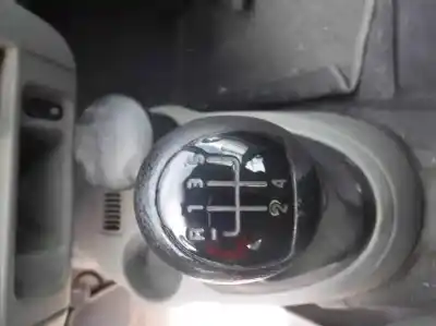 Здавання транспортного засобу renault   року 2004 потужний k9ka7 Здавання транспортного засобу renault   року 2004 потужний k9ka7