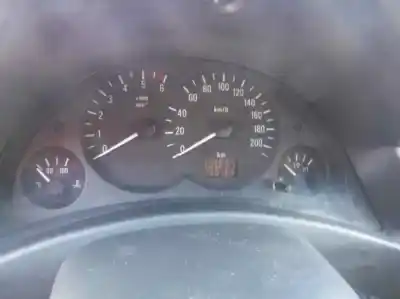 Sloopvoertuig opel corsa c comfort van het jaar 2001 aangedreven y17dtl