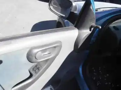 Sloopvoertuig opel corsa c comfort van het jaar 2001 aangedreven y17dtl