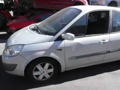 Veículo de Sucata renault scenic ii grand confort expression do ano 2004 alimentado f9qd8