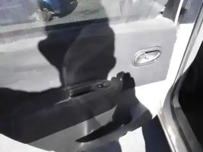 Veículo de Sucata renault scenic ii grand confort expression do ano 2004 alimentado f9qd8