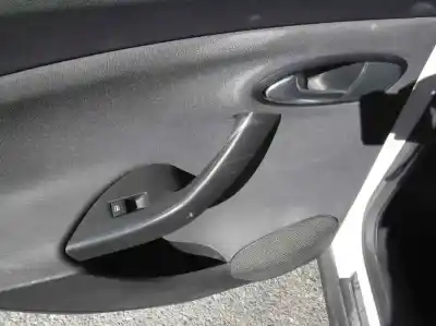 Scrapping Vehicle seat altea xl (5p5) reference ecomotive of the year 2014 powered cay