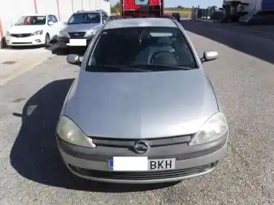 Veículo de Sucata opel corsa c comfort do ano 2001 alimentado y17dt