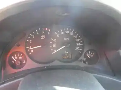 Veículo de Sucata opel corsa c comfort do ano 2001 alimentado y17dt