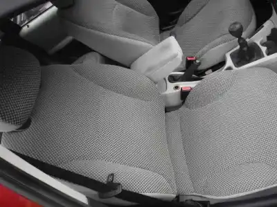 Veículo de Sucata fiat stilo multi wagon (192) 1.9 jtd 140 dynamic multijet do ano 2004 alimentado 192a5000