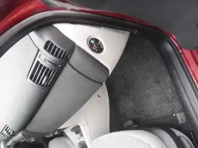 Veículo de Sucata fiat stilo multi wagon (192) 1.9 jtd 140 dynamic multijet do ano 2004 alimentado 192a5000