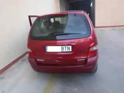 Veicolo di demolizione renault scenic (ja..) 1.6 16v dynamique (ja0b/11) dell'anno 2002 alimentato k4ma7