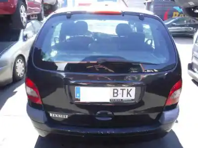 Scrapping Vehicle renault scenic (ja..) 1.9 dci authentique of the year 2002 powered f9qk7