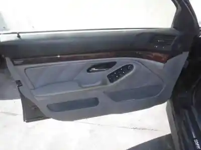 Scrapping Vehicle bmw serie 5 berlina (e39) 530d of the year 2000 powered 30-6d-1 d