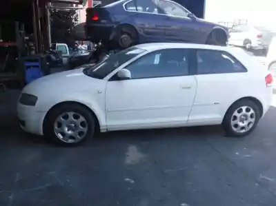Veículo de Sucata audi a3 (8p) 1.6 ambiente do ano 2003 alimentado bgu