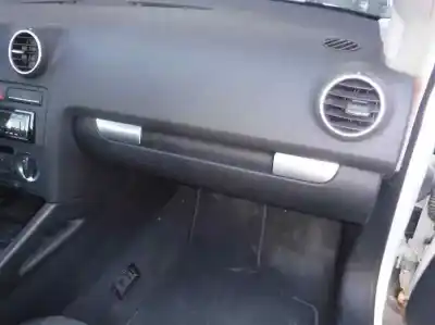 Veículo de Sucata audi a3 (8p) 1.6 ambiente do ano 2003 alimentado bgu