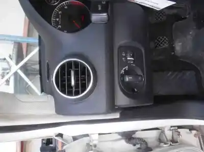 Veículo de Sucata audi a3 (8p) 1.6 ambiente do ano 2003 alimentado bgu