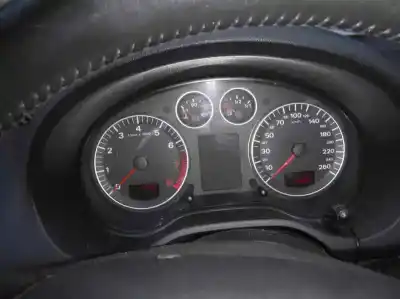 Veículo de Sucata audi a3 (8p) 1.6 ambiente do ano 2003 alimentado bgu