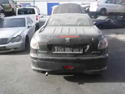 Veículo de Sucata peugeot 206 cc cc do ano 2003 alimentado nfu