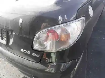 Veículo de Sucata peugeot 206 cc cc do ano 2003 alimentado nfu