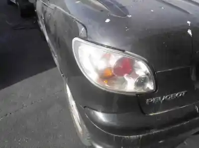 Veículo de Sucata peugeot 206 cc cc do ano 2003 alimentado nfu