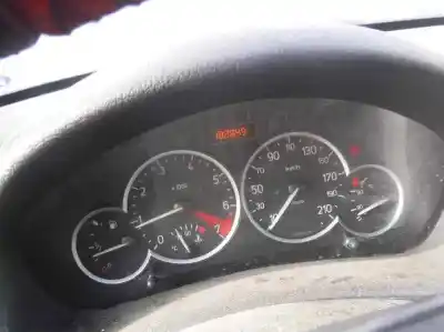 Veículo de Sucata peugeot 206 cc cc do ano 2003 alimentado nfu