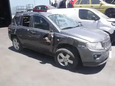 Veicolo di demolizione jeep compass limited 4x4 dell'anno 2011 alimentato 651