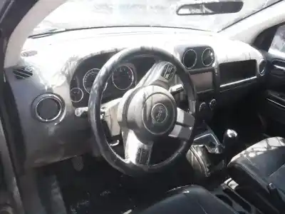 Veicolo di demolizione jeep compass limited 4x4 dell'anno 2011 alimentato 651