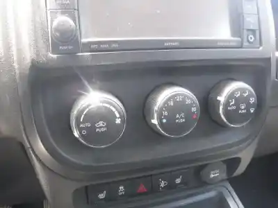 Veicolo di demolizione jeep compass limited 4x4 dell'anno 2011 alimentato 651