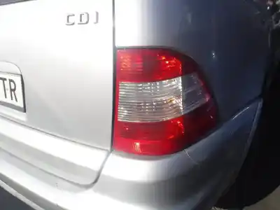 Veículo de Sucata mercedes-benz clase m (w163) 270 cdi (163.113) do ano 2003 alimentado 612963