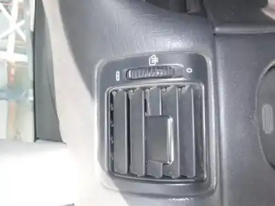 Veículo de Sucata mercedes-benz clase m (w163) 270 cdi (163.113) do ano 2003 alimentado 612963