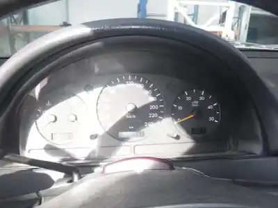 Veículo de Sucata mercedes-benz clase m (w163) 270 cdi (163.113) do ano 2003 alimentado 612963