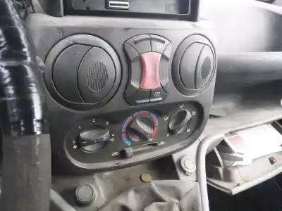 Veículo de Sucata fiat doblo (119) 1.3 16v jtd cat do ano 2008 alimentado 199a2000