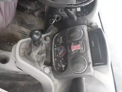 Veículo de Sucata fiat doblo (119) 1.3 16v jtd cat do ano 2008 alimentado 199a2000