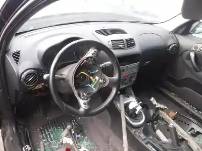 Vehicul casat alfa romeo alfa 147 (190) 1.9 jtd impression al anului 2005 alimentat 182b9000