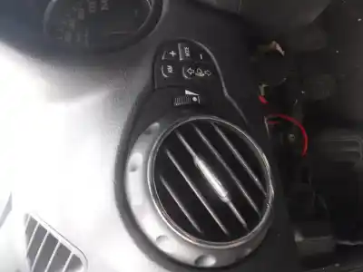 Vehicul casat alfa romeo alfa 147 (190) 1.9 jtd impression al anului 2005 alimentat 182b9000