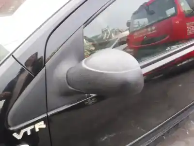 Scrapping Vehicle citroen c2 vtr of the year 2005 powered 8hz