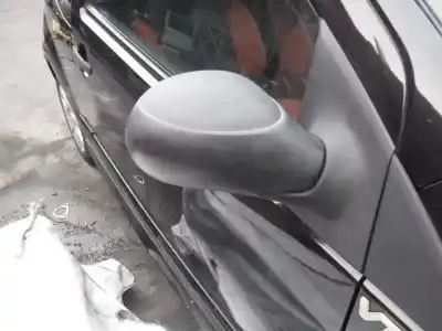 Scrapping Vehicle citroen c2 vtr of the year 2005 powered 8hz