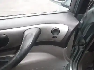 Sloopvoertuig daewoo tacuma sx van het jaar 2004 aangedreven a16dms