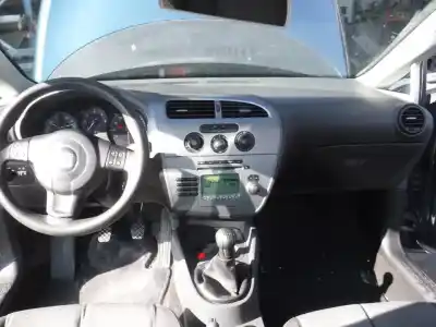 Veículo de Sucata seat leon (1p1) reference do ano 2005 alimentado bkc