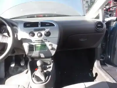 Veículo de Sucata seat leon (1p1) reference do ano 2005 alimentado bkc