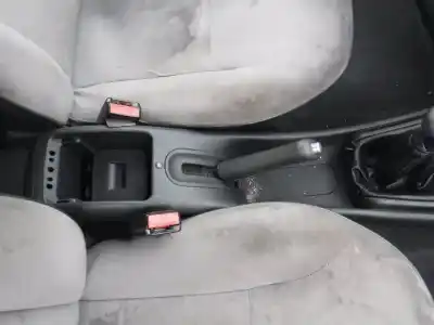 Véhicule à la ferraille citroen xsara berlina 1.6i 16v premier de l'année 2003 alimenté nfu