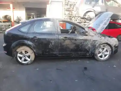 Veicolo di demolizione ford focus lim. (cb4) titanium dell'anno 2010 alimentato g8db